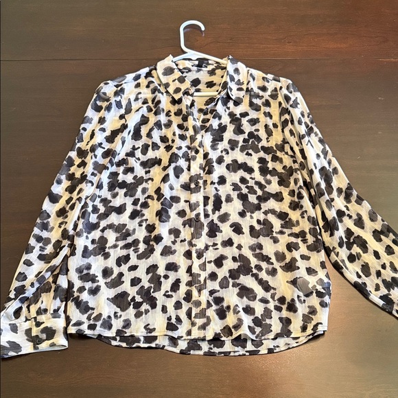 Express leopard print button down - Picture 1 of 5